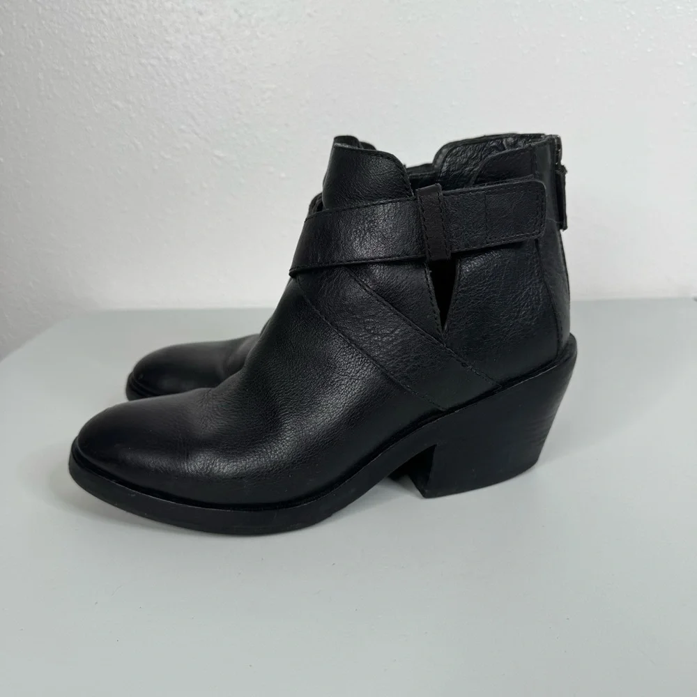 Eileen Fisher Derby‎ Black Leather Ankle Boots Size 7.5